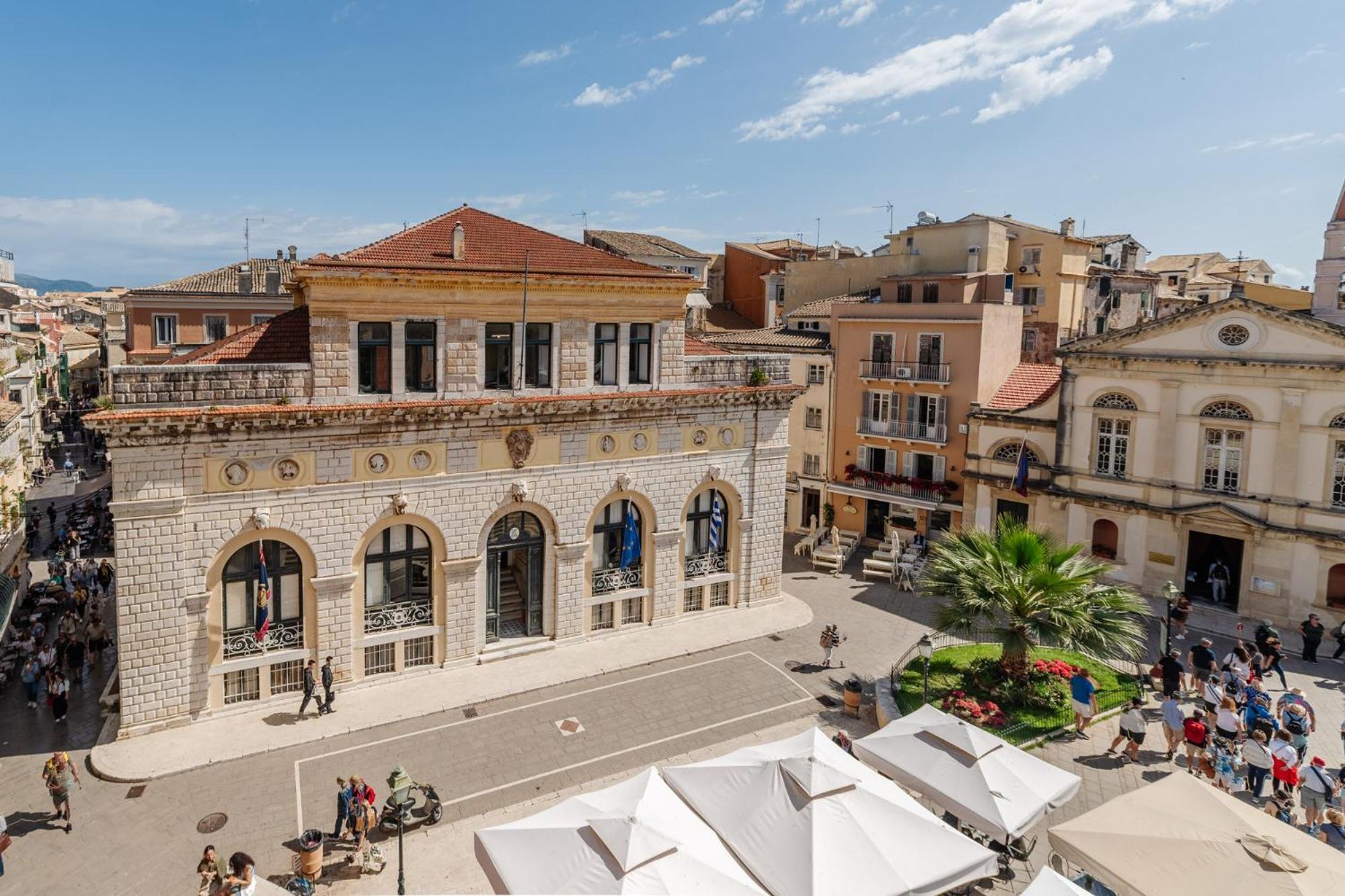 "San Giacomo Square Apt." In The Heart Of Old Town Corfu  Екстериор снимка
