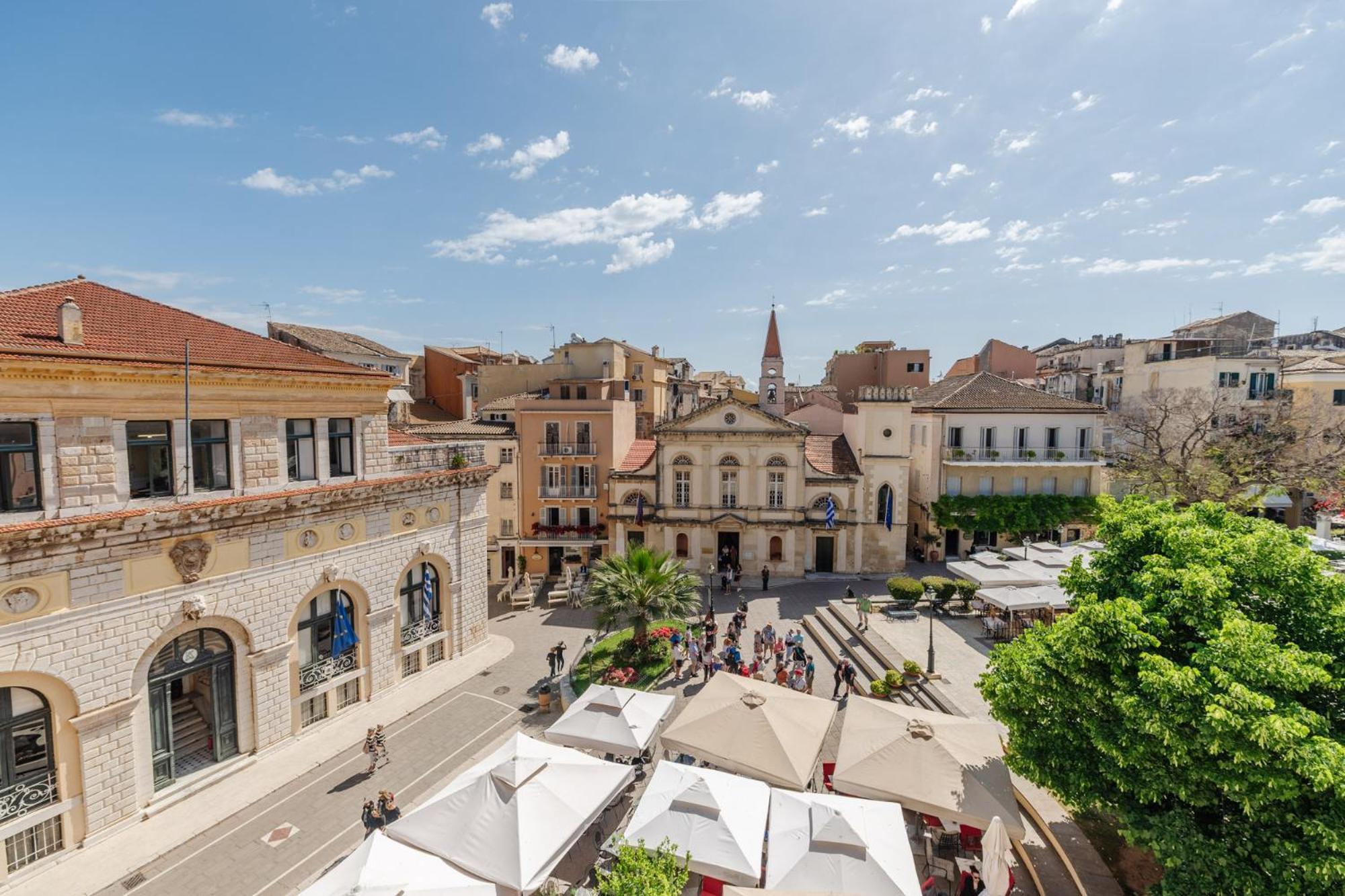 "San Giacomo Square Apt." In The Heart Of Old Town Corfu  Екстериор снимка